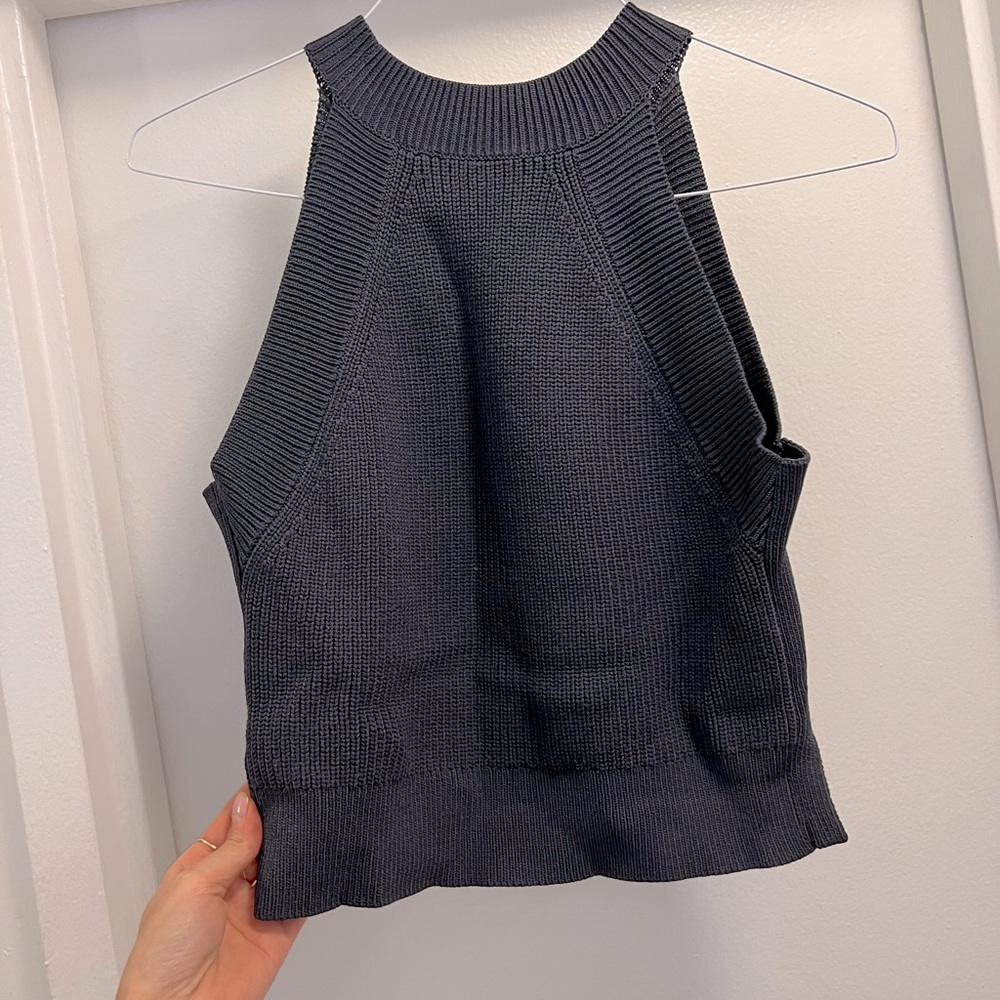 Navy aritzia Wilfred knitted top